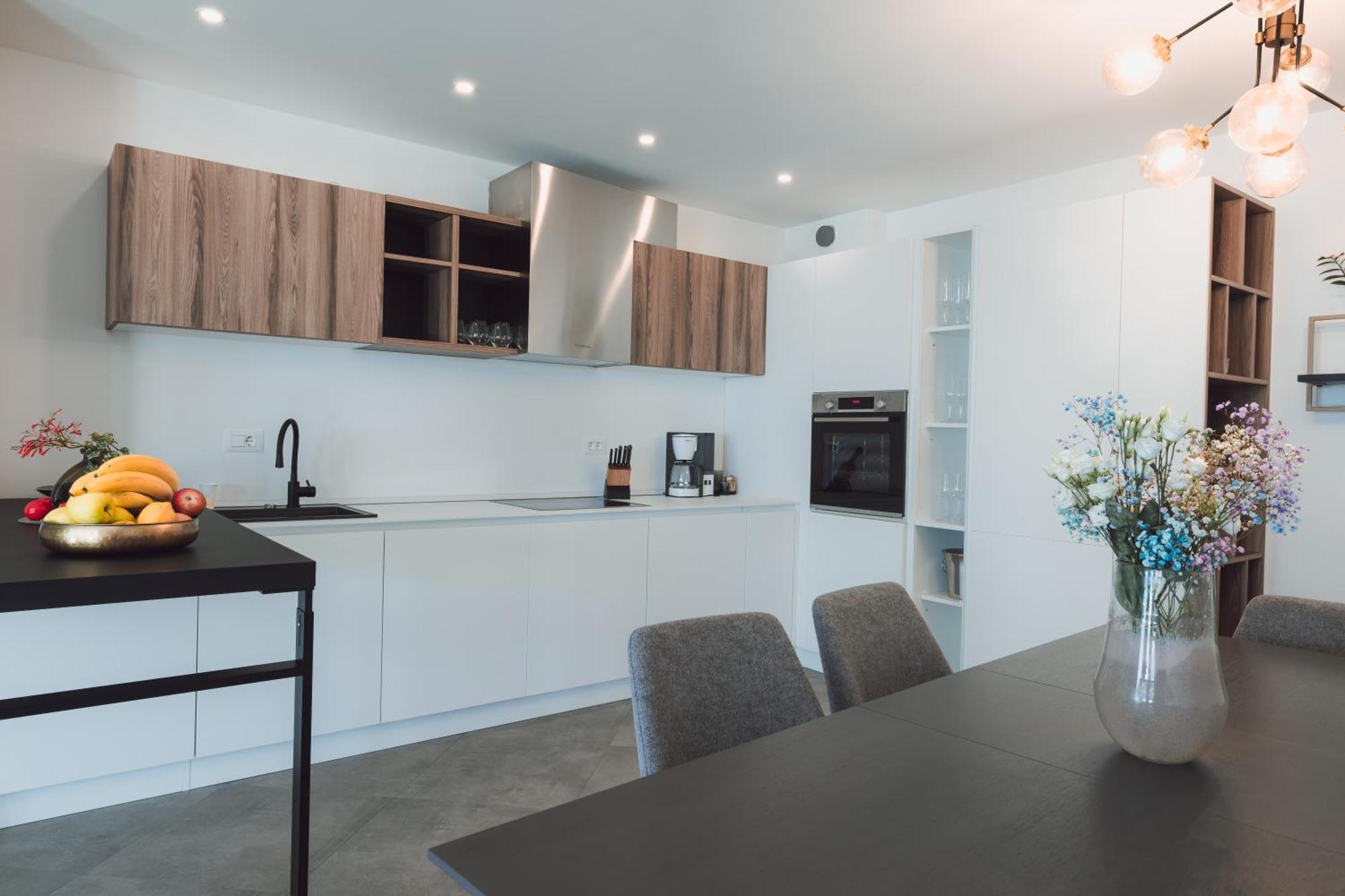 Apartment Citrin - New With Amazing Sea View, Big Terrace And Shared Pool *