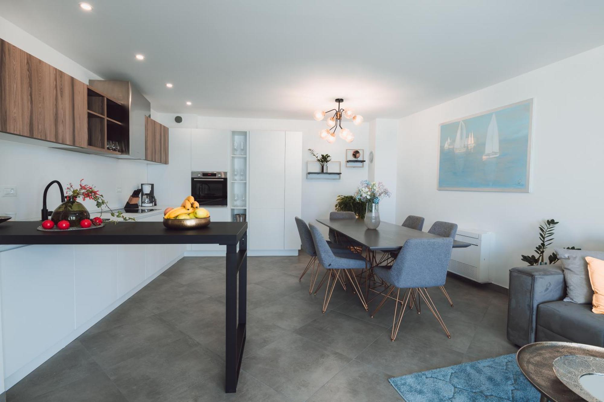 Citrin - New With Amazing Sea View, Big Terrace And Shared Pool *