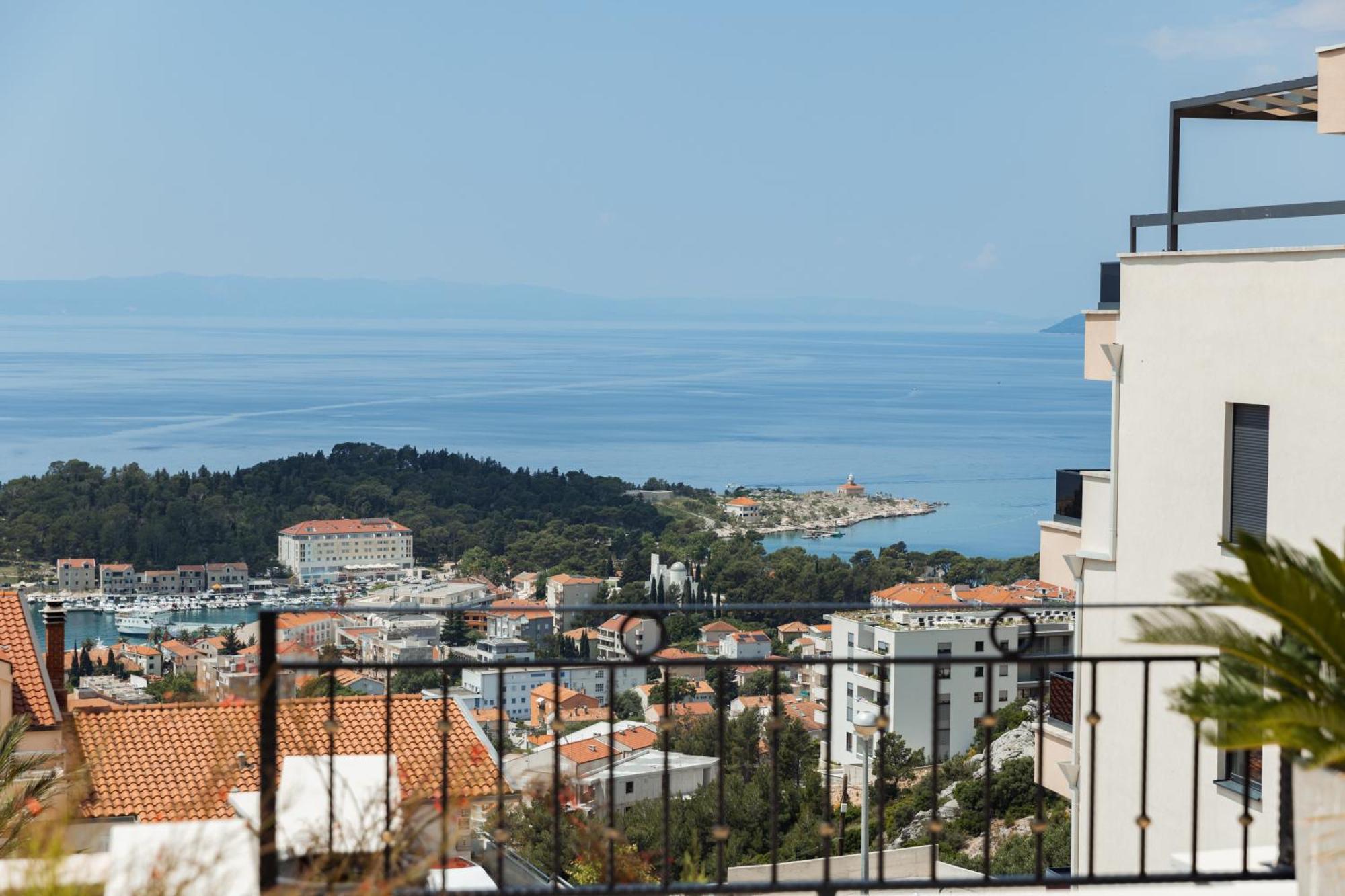 Citrin - New With Amazing Sea View, Big Terrace And Shared Pool *